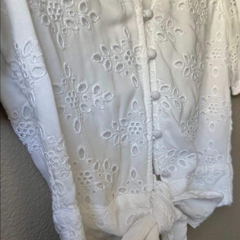 A&F cropped eyelet tie waist top size XXS - Picture 4 of 5